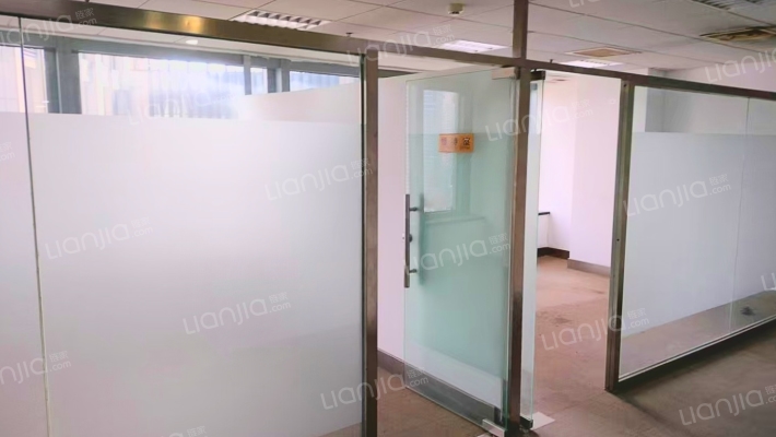 国际金融大厦二手房实景图