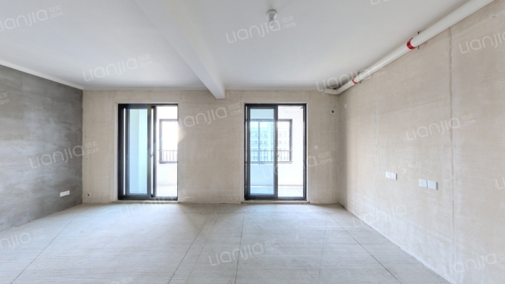 龙湖鑫基华德·天璞二手房实景图