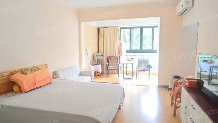 兴隆温泉高尔夫公寓二手房实景图