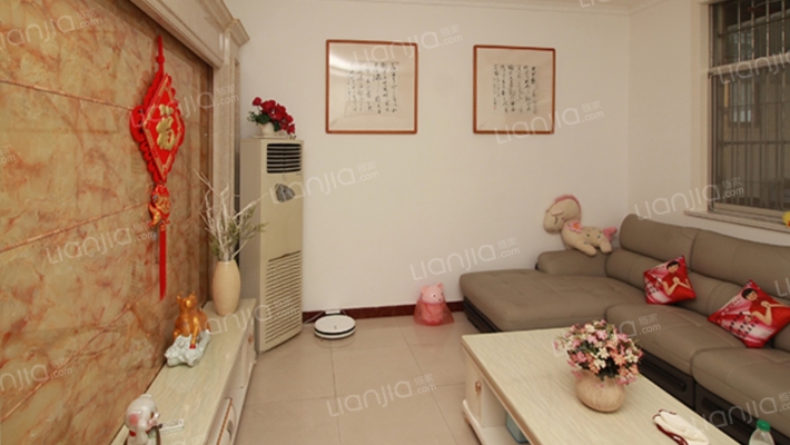 莲花小区二手房实景图