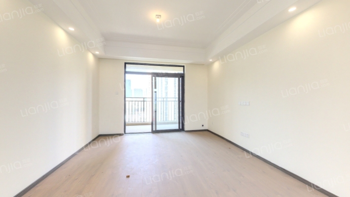 天纵御府二手房实景图