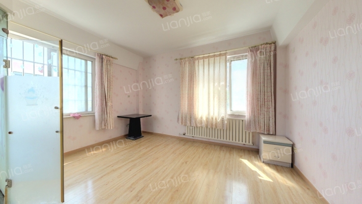 井冈山路商业二手房实景图