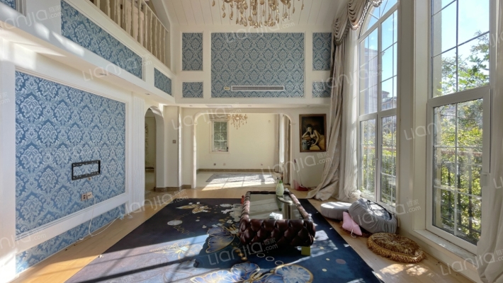 颐和星苑爬山别墅二手房实景图