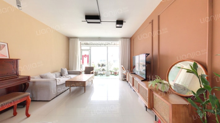 康庭嘉苑二手房实景图