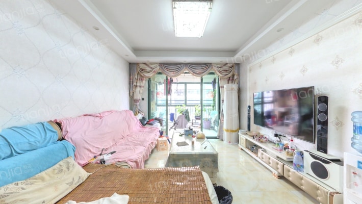 贝迪豪庭二期二手房实景图