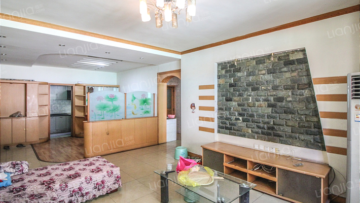 城建支队家属楼二手房实景图