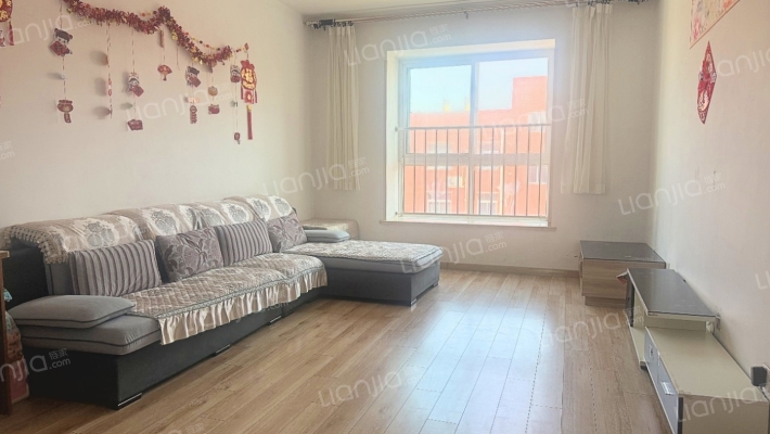 育才家园二手房实景图