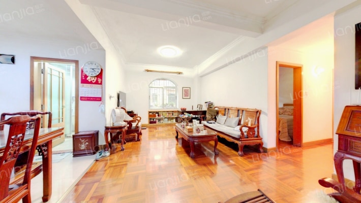 区城管局宿舍楼二手房实景图