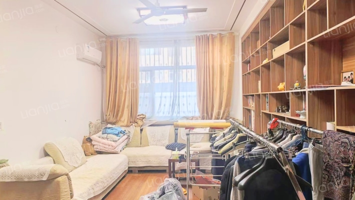 文化局家属院二手房实景图