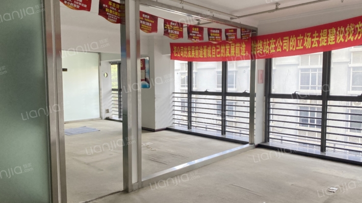 大东裕国际中心2座二手房实景图