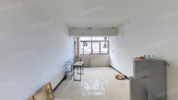 青年中路37号二手房实景图