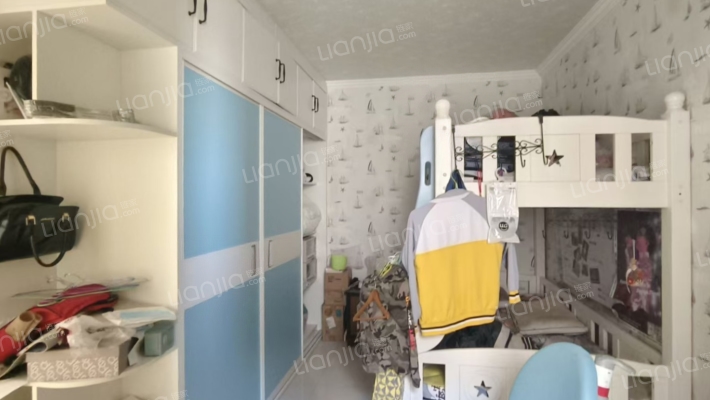 水岸花城 2室2厅 南-卧室A