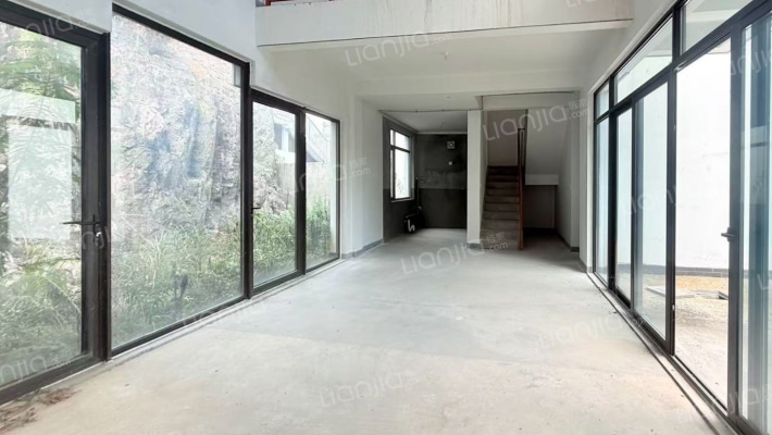 汤泉庄园二手房实景图