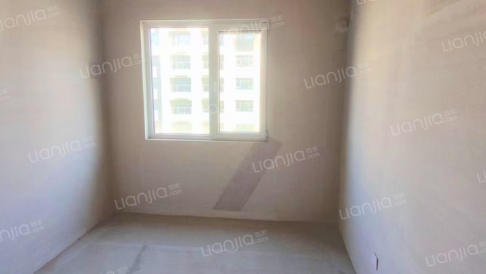 大社区 南北通透 好楼层  采光视野好-卧室B