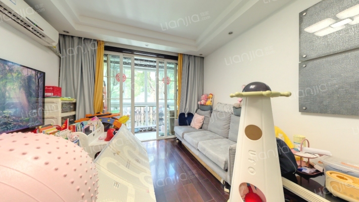 龙阳花苑二手房实景图