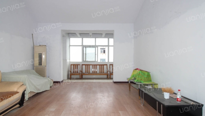 翠林蓝湾C区二手房实景图