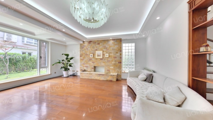 久事西郊花园二手房实景图