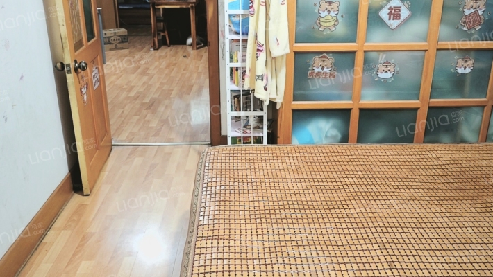 冠云小区 3室1厅 南 北-卧室A