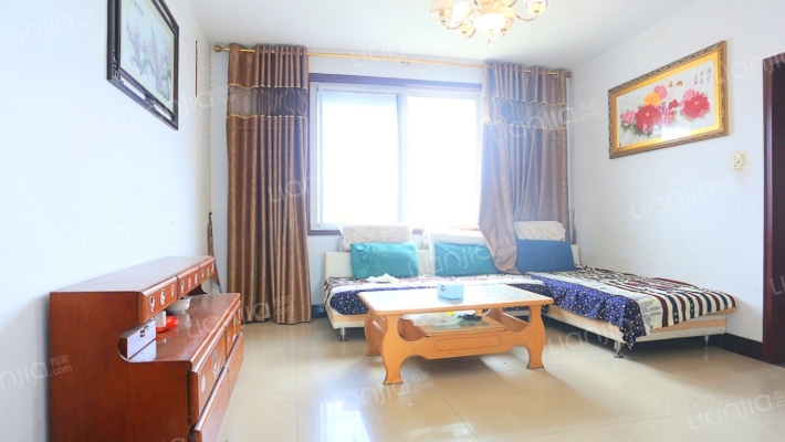 恒源小区二手房实景图