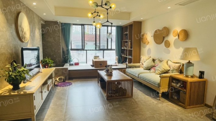 逸佳苑二手房实景图