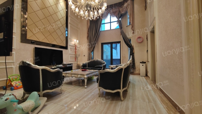 保利心语花园别墅二手房实景图