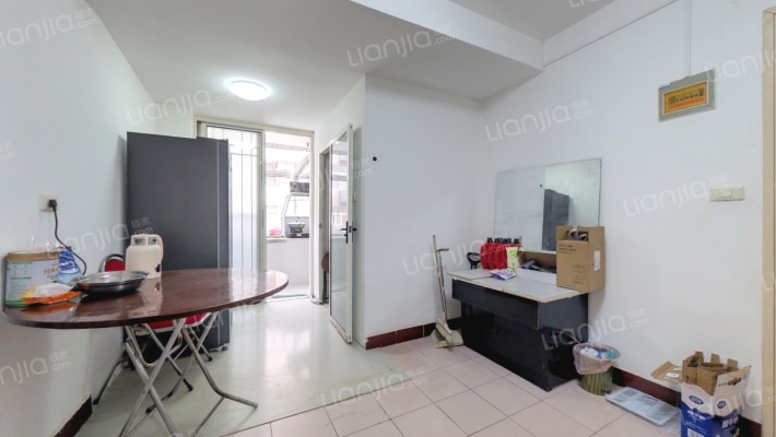 乐居场小区二手房实景图