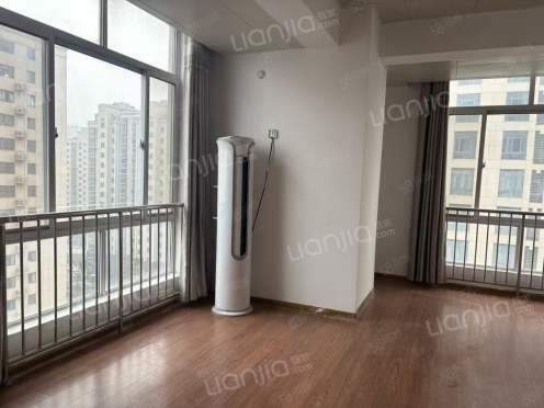 整租·德天SOHO 1室1厅 南