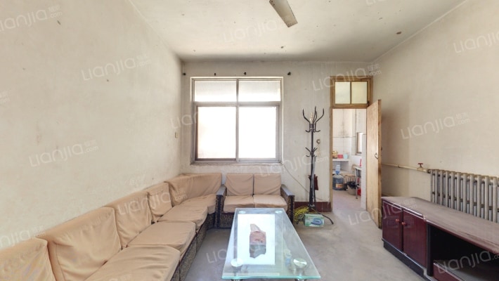 市粮食局家属院二手房实景图