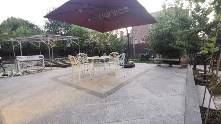 4A级高尔夫别墅景区，独栋别墅，大面积私人庭院。-露台