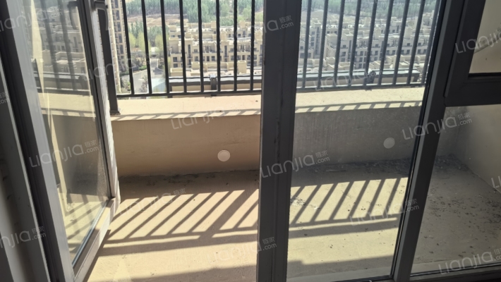 桃源新都孔雀城品牌京西首秀，全生态城铁新城-阳台