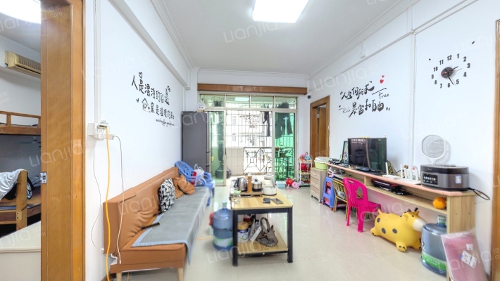 雅图居二手房实景图