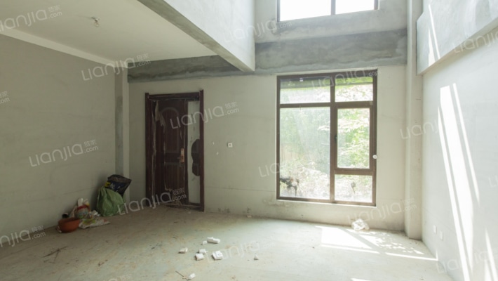 尚峰尚水二手房实景图