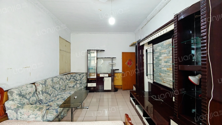 岱道庵路560号二手房实景图