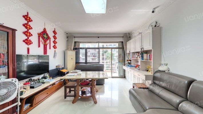 华翠豪庭二手房实景图