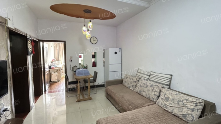 青春西路238号二手房实景图