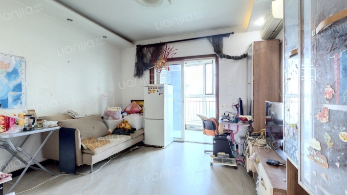 动街区二手房实景图