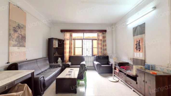 半导体研究院宿舍二手房实景图