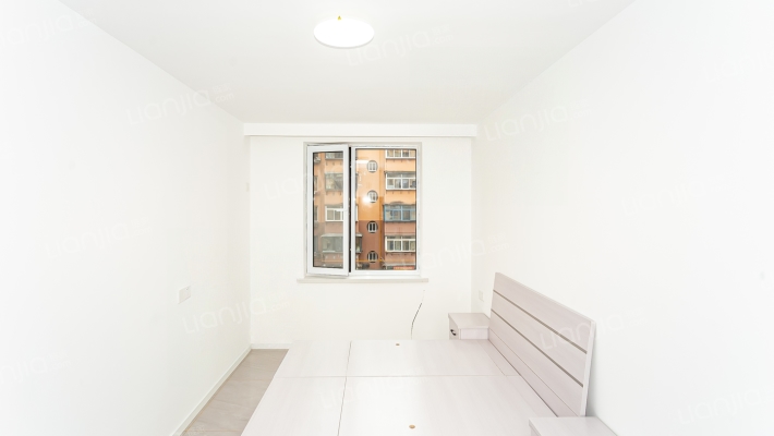 于家小区二手房实景图