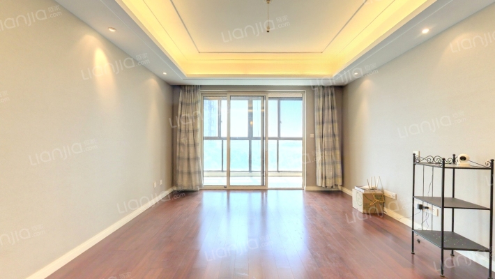 玲珑湾花园七八区二手房实景图