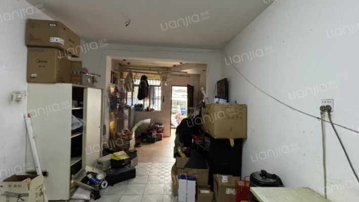 燃料公司宿舍二手房实景图