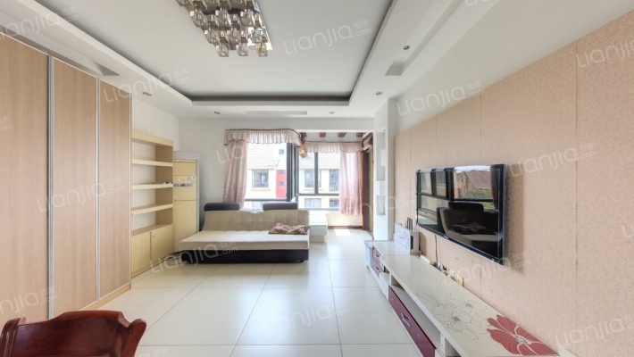 万科四季花城南区二手房实景图