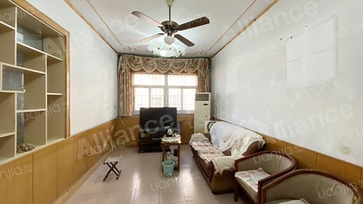 卫生局家属院二手房实景图