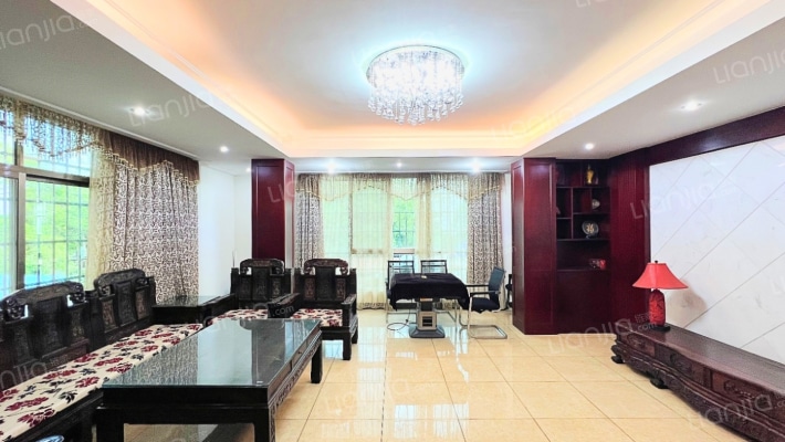 泰苑别墅区二手房实景图