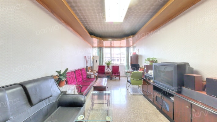 虹南小区二手房实景图