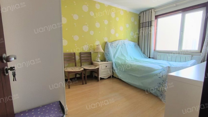 联合小区一号院，位于华阳路主路旁，交通购物方便-卧室B