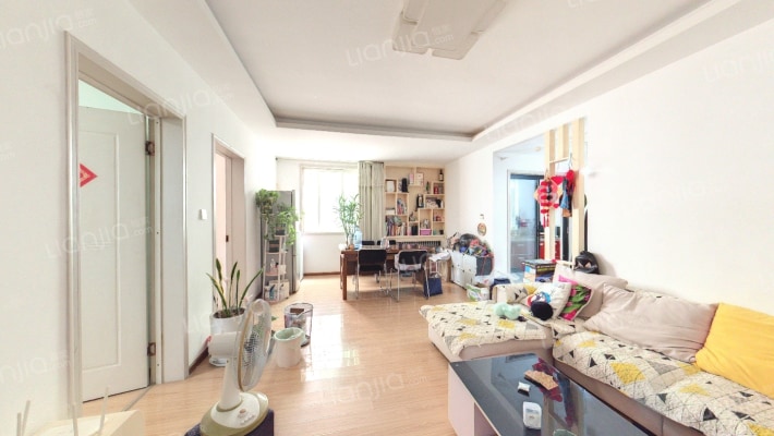 西北电力建设第四工程公司众华新区二手房实景图