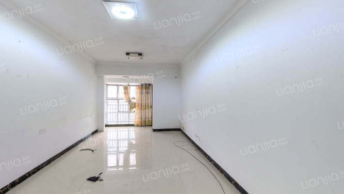 779财富中心二手房实景图