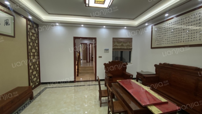 五矿哈施塔特三期一区二手房实景图