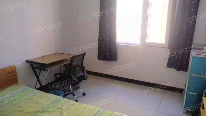 满二，两居室，集中供暖，采光好，优质房源！-卧室B