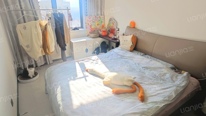 朝阳花园小区二手房实景图